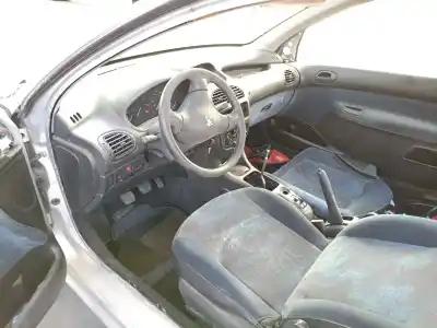 Автозапчасти б/у задняя правая наружная ручка за seat toledo iv (kg3) 1.6 tdi ссылки oem iam 5n0837205m  5n0839885h