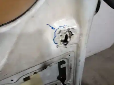 Автозапчасти б/у задняя левая дверь за ford transit custom v362 furgón (fy, fz) 2.2 tdci ссылки oem iam 2174595  2174595