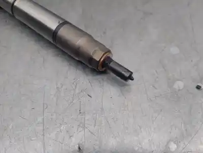 Second-hand car spare part injector for hyundai i30 ranchera familiar (gd) 1.6 crdi oem iam references 338002a610 0445110589 bosch 