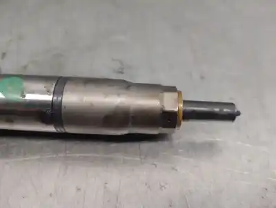 Second-hand car spare part injector for hyundai i30 ranchera familiar (gd) 1.6 crdi oem iam references 338002a610 0445110589 bosch 