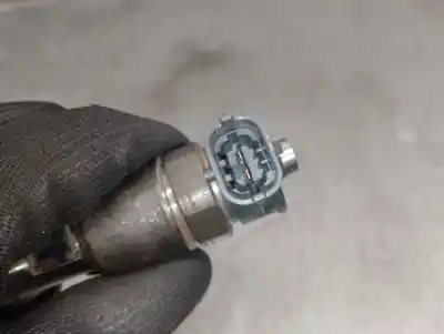 Second-hand car spare part injector for hyundai i30 ranchera familiar (gd) 1.6 crdi oem iam references 338002a610 0445110589 bosch 