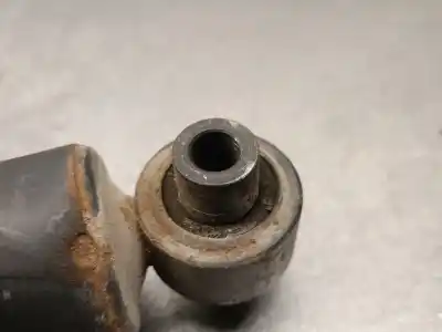 Peça sobressalente para automóvel em segunda mão amortecedor traseiro direito por volvo 460 (464) 2.0 referências oem iam 3460752 343243 kyb 3460752