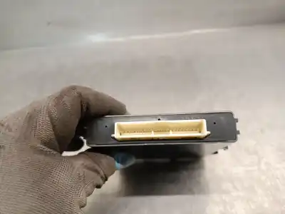 Second-hand car spare part central locking pump for toyota auris (_e15_) 2.0 d-4d (ade150_) oem iam references 8999002010 mb2325002333 denso 