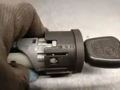 Peça sobressalente para automóvel em segunda mão comutador de ignição por citroen c1 (pm_, pn_) 1.0 referências oem iam 6160a0 73678312 valeo 6160a0
