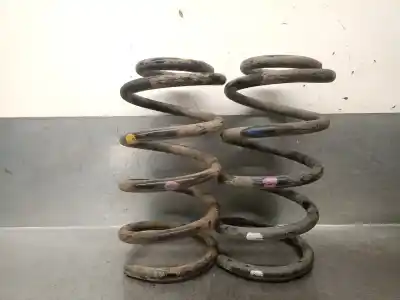 Peça sobressalente para automóvel em segunda mão mola de suspensão por kia sorento ii (xm) 2.2 crdi referências oem iam 553302p440