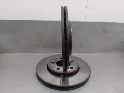 Peça sobressalente para automóvel em segunda mão disco de travão dianteiro por audi a2 (8z0) 1.4 tdi referências oem iam 8z0615301d  8z0615301d