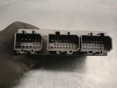 Pezzo di ricambio per auto di seconda mano quadro di chiusura per seat leon (1m1) 1.9 tdi riferimenti oem iam 1c0959799e 5dk00821350 hella 