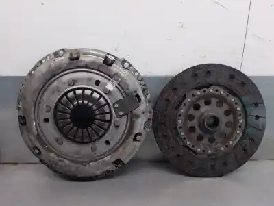 Peça sobressalente para automóvel em segunda mão kit de embreagem por volvo v40 fastback (525) d3 referências oem iam 31492038
