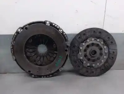 Second-hand car spare part clutch kit for volvo v40 fastback (525) d3 oem iam references 31492038  31492036