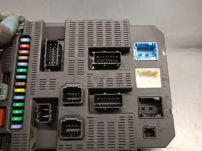 İkinci el araba yedek parçası röle/sigorta kutusu için citroen c2 (jm_) 1.4 oem iam referansları 9659285380  