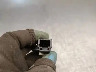 Peça sobressalente para automóvel em segunda mão sensor por citroen c4 cactus 1.2 vti 82 referências oem iam 9675669780  