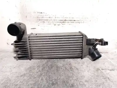 İkinci el araba yedek parçası intercooler için peugeot 406 (8b) 2.0 hdi 110 oem iam referansları 9637809480