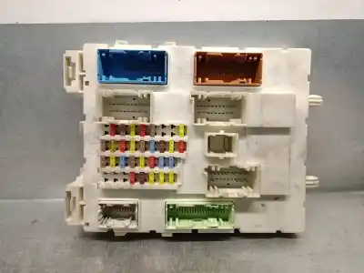 Peça sobressalente para automóvel em segunda mão caixa de fusíveis e relés por ford focus iii 1.0 ecoboost referências oem iam bv6n14a073fs