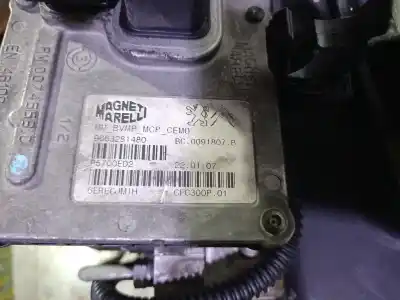 Автозапчасти б/у сиденье правое переднее за opel corsa b (s93) 1.4 i 16v (f08, f68, m68) ссылки oem iam 2250075  2250075