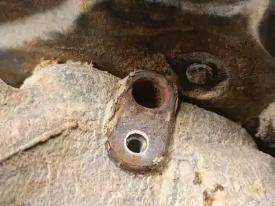 Pezzo di ricambio per auto di seconda mano snodo posteriore sinistro per toyota rav 4 iii (_a3_) 2.0 4wd (aca30_) riferimenti oem iam 4230542020  4230542020