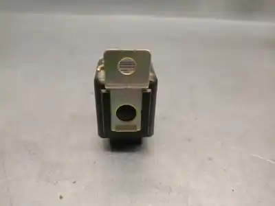 Second-hand car spare part relay for ssangyong rexton / rexton ii (gab_) 2.7 xdi oem iam references 8662005000  