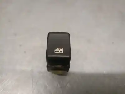 Second-hand car spare part rear right power window switch for volvo 460 (464) 2.0 oem iam references 462297