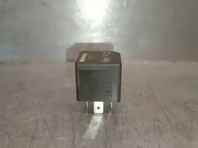 Pezzo di ricambio per auto di seconda mano relè per jaguar xe (x760) 2.0 d riferimenti oem iam dh2214b192ca