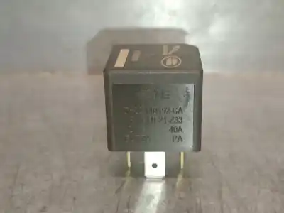 Pezzo di ricambio per auto di seconda mano relè per jaguar xe (x760) 2.0 d riferimenti oem iam dh2214b192ca