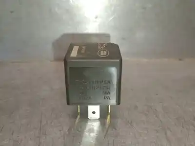 Pezzo di ricambio per auto di seconda mano relè per jaguar xe (x760) 2.0 d riferimenti oem iam dh2214b192ca