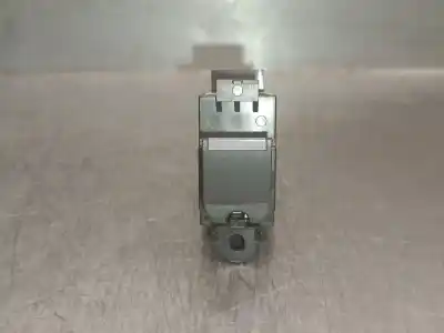 Pezzo di ricambio per auto di seconda mano comandi alzacristalli posteriore sinistro per jaguar xe (x760) 2.0 d riferimenti oem iam gx7314717ac