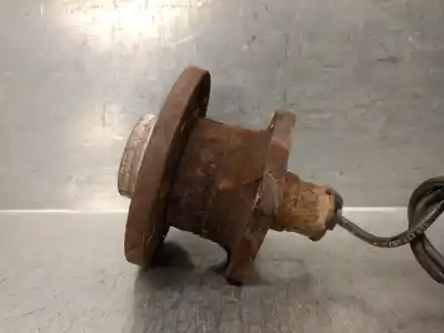 Peça sobressalente para automóvel em segunda mão manga de eixo traseira esquerda por audi a6 c5 (4b2) 2.5 tdi referências oem iam 8e0501611j  8e0501611j