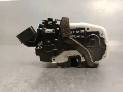 Second-hand car spare part front right door lock for nissan micra iv (k13k) 1.2 oem iam references 805001hh0b