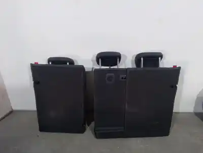 Автозапчасти б/у задние сиденья за audi a4 b9 (8w2, 8wc) 2.0 tdi quattro ссылки oem iam 8w0885403kgc  8w0885403kgc