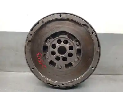 Piesă de schimb auto la mâna a doua volanta motorului pentru volvo v50 (545) 2.0 d referințe oem iam 30681231