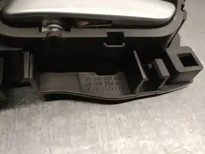 Автозапчастина б/у ліва задня внутрішня ручка для citroen c4 picasso ii 1.6 hdi / bluehdi 115 посилання на oem iam 9800099780 9660525480 9143t8