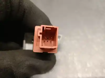 Second-hand car spare part switch for citroen c4 picasso ii 1.6 hdi / bluehdi 115 oem iam references 9678116777  