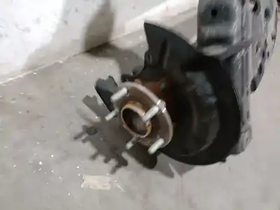 Peça sobressalente para automóvel em segunda mão charrió / suporte de eixo de trás por mazda cx-30 (dm) skyactiv-g m hybrid referências oem iam   dfr528b0xb