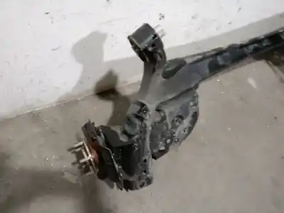 Peça sobressalente para automóvel em segunda mão charrió / suporte de eixo de trás por mazda cx-30 (dm) skyactiv-g m hybrid referências oem iam   dfr528b0xb