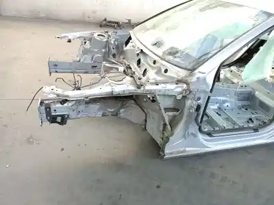 Автозапчастина б/у задне ліве крило (різ) для audi a4 b9 (8w2, 8wc) 2.0 tdi quattro посилання на oem iam 8w5810075  