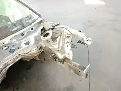 Автозапчастина б/у задне ліве крило (різ) для audi a4 b9 (8w2, 8wc) 2.0 tdi quattro посилання на oem iam 8w5810075  