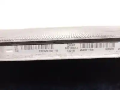 Pezzo di ricambio per auto di seconda mano radiatore d acqua per citroen c4 picasso ii 1.2 thp 130 riferimenti oem iam 9675747980 mm11803j valeo 