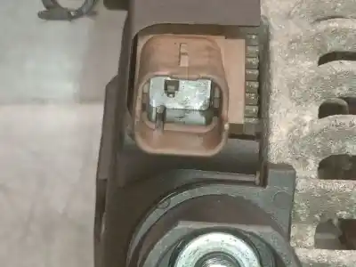 Second-hand car spare part alternator for peugeot 308 sw ii (lc_, lj_, lr_, lx_, l4_) 1.5 bluehdi 130 oem iam references 9820893880 ms1042119580 denso 9820893880