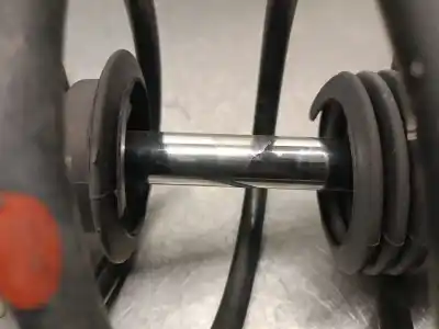 Second-hand car spare part front right shock absorber for renault megane ii (bm0/1_, cm0/1_) 1.9 dci (bm0g, cm0g) oem iam references 8200287687 333718 kyb 8200287687