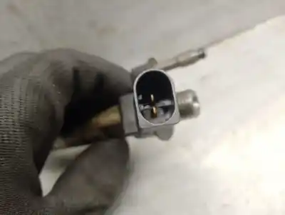 Second-hand car spare part injector for bmw x3 (e83) 2.0 sd oem iam references 779787705 0445116001 bosch 