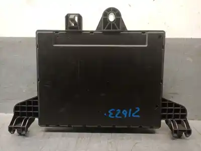 Second-hand car spare part fuse box unit for opel astra j (p10) 1.7 cdti (68) oem iam references 365927271 365927271 