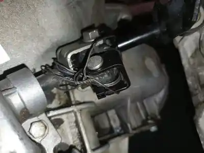 Pezzo di ricambio per auto di seconda mano riduttore per opel corsa b (s93) 1.7 d (f08, f68, m68) riferimenti oem iam f13w355 b26092f13w355 700695