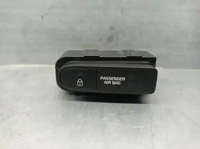 Tweedehands auto-onderdeel schakelaar voor kia carens iv 1.6 gdi oem iam-referenties 299128768