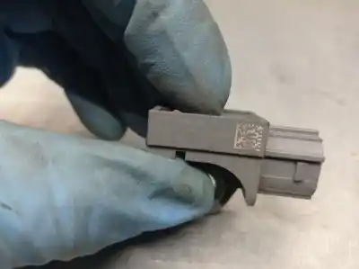 Peça sobressalente para automóvel em segunda mão sensor por kia carens iv 1.6 gdi referências oem iam 95930a4100  