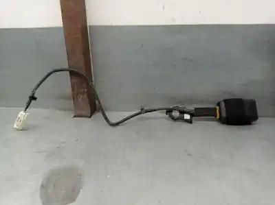 Tweedehands auto-onderdeel riemhaak rechts voor voor kia carens iv 1.6 gdi oem iam-referenties 88840a4050wk