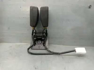 Tweedehands auto-onderdeel riem haak voor kia carens iv 1.6 gdi oem iam-referenties 89830a4230wk