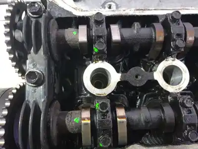 Tweedehands auto-onderdeel maar voor toyota avensis sedán (_t25_) 1.8 (zzt251_) oem iam-referenties 111010d030  1110122071