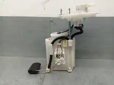 Tweedehands auto-onderdeel indicator voor kia carens iv 1.6 gdi oem iam-referenties 31110a4001