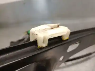 Автозапчасти б/у регулятор стекла переднего левого за bmw x1 (e84) sdrive 18 d ссылки oem iam 51332990385  51332990385