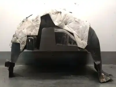 Peça sobressalente para automóvel em segunda mão cave de roda traseira direita por citroen c4 iii (ba_, bb_, bc_) 1.2 puretech 130 (bahnsa, bahnsb) referências oem iam 9831256680