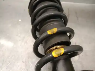 Second-hand car spare part front left shock absorber for lexus is i (_e1_) 200 (gxe10) oem iam references 4851059325  4851053010